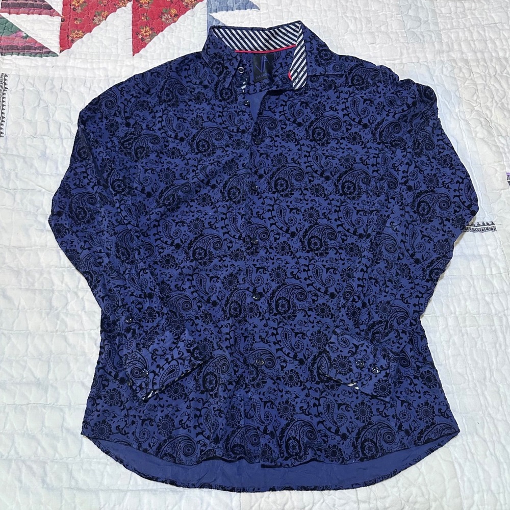 Via Uomo Button Down Shirt Blue Paisley Crushed Velvet Mens Medium‎